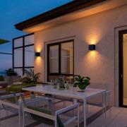 Calex LED-ulkoseinälamppu Cube, ylös/alas, korkeus 10 cm, musta