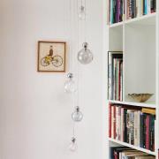 EBB & FLOW Uva M Ripustettava pallo hopea kirkas mini ruudullinen