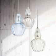 Riippuvalaisin Eustoma kirkkaalla lasilla