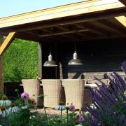 Ulkona käytettävä riippuvalaisin Carla alumiini/antrasiitti