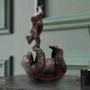 KARE koristeellinen hahmo Artistic Bears Handstand, polyresiini, ruske...