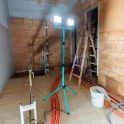 LED-kohdevalaisin ulos Avelar, musta/turkoosi, korkeus 193 cm, metalli