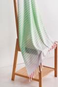L'essentielRantapyyhe Fouta GolgeVihreäKäsipyyhkeet- Homeroom