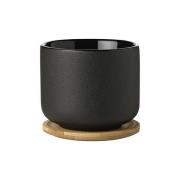 Stelton - Theo Muki alustalla 20 cl Musta