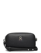 Th Emblem Camera Bag Bags Crossbody Bags Black Tommy Hilfiger