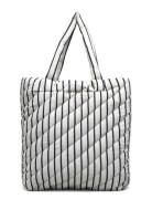 Totebag Tote Laukku White Sofie Schnoor Young