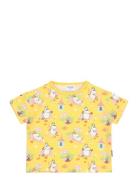 Beach T-Shirt Tops T-shirts Short-sleeved Yellow Martinex