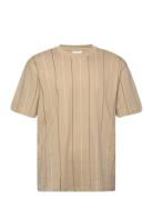 Aop Over D Logo Tee S/S Tops T-shirts Short-sleeved Beige Lindbergh