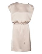 D6Grayson Satin Dress Lyhyt Mekko Beige Dante6