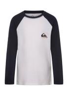 Comp Logo Raglan Ls Yth Tops T-shirts Long-sleeved T-shirts Blue Quiks...