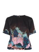 Solus Tops Blouses Short-sleeved Black Munthe