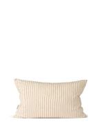 Maddie Cushion Home Textiles Cushions & Blankets Cushions Beige STUDIO...