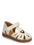 Sandals - Flat - Closed Toe Shoes Summer Shoes Sandals White ANGULUS