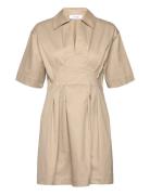 Rosalie Lyhyt Mekko Beige Reiss