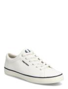 Baseline Canvas Matalavartiset Sneakerit Tennarit White Fred Perry