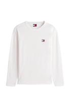 Tjm Reg Badge Tee Ls Tops T-shirts Long-sleeved Cream Tommy Jeans