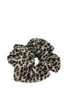 Bonny Scrunchy Leo Beige Accessories Hair Accessories Scrunchies Beige...