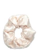 Luster Bead Scrunchie Accessories Hair Accessories Scrunchies Cream Be...